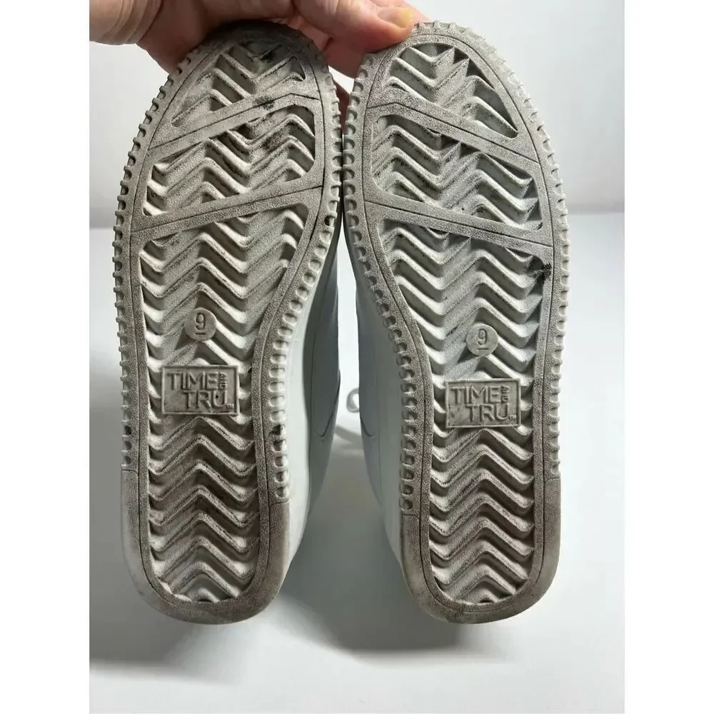 Time & Tru Faux Leather Sneakers Women's 9 White Shoes Classic Court Casual